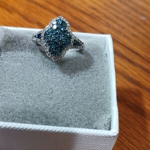 Blue And White Diamond 1 Ctw. Cluster Ring 7